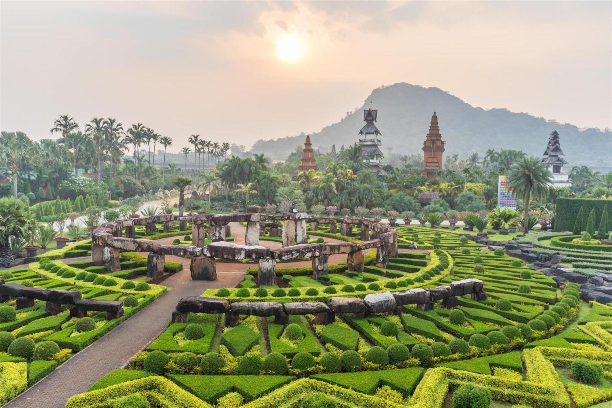 Collection O To The Sea Resort Thailand На Джомтьен Экстерьер фото