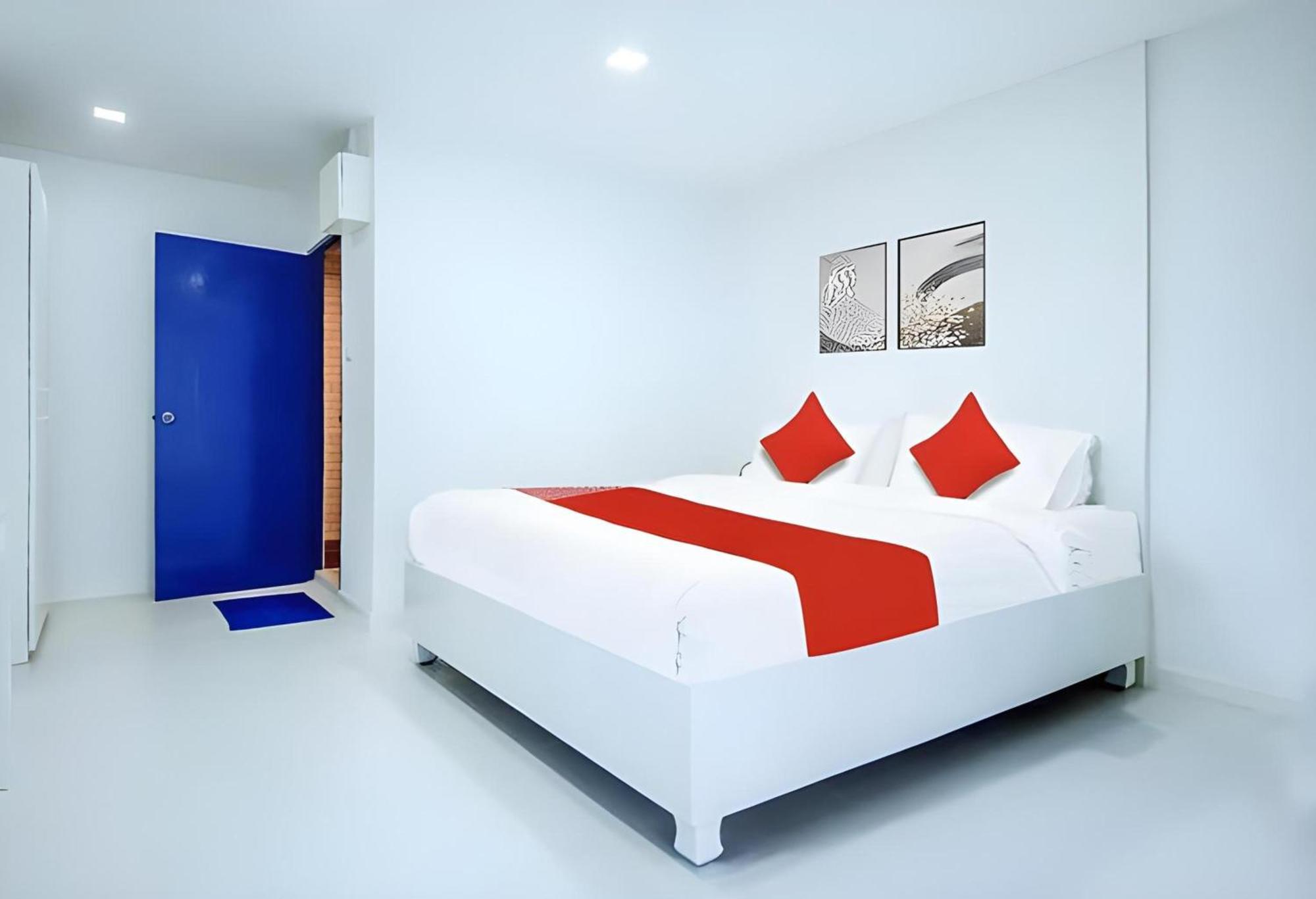 Collection O To The Sea Resort Thailand На Джомтьен Экстерьер фото