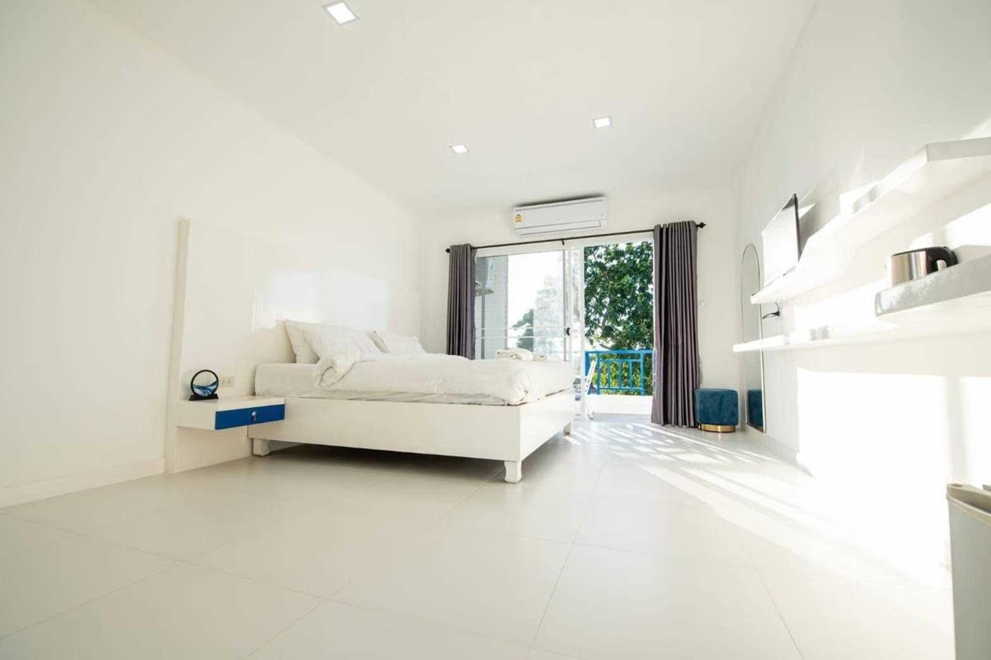 Collection O To The Sea Resort Thailand На Джомтьен Экстерьер фото